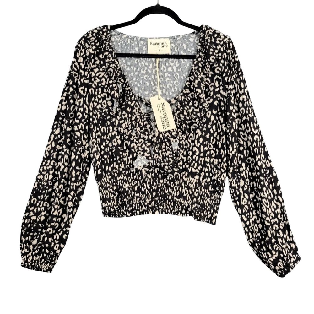 NWT SAVANNA JANE Black Leopard Print Lace Up Cropped Smocked Top SIZE SMALL